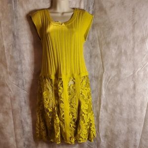 Nanette lepore bottom lace dress